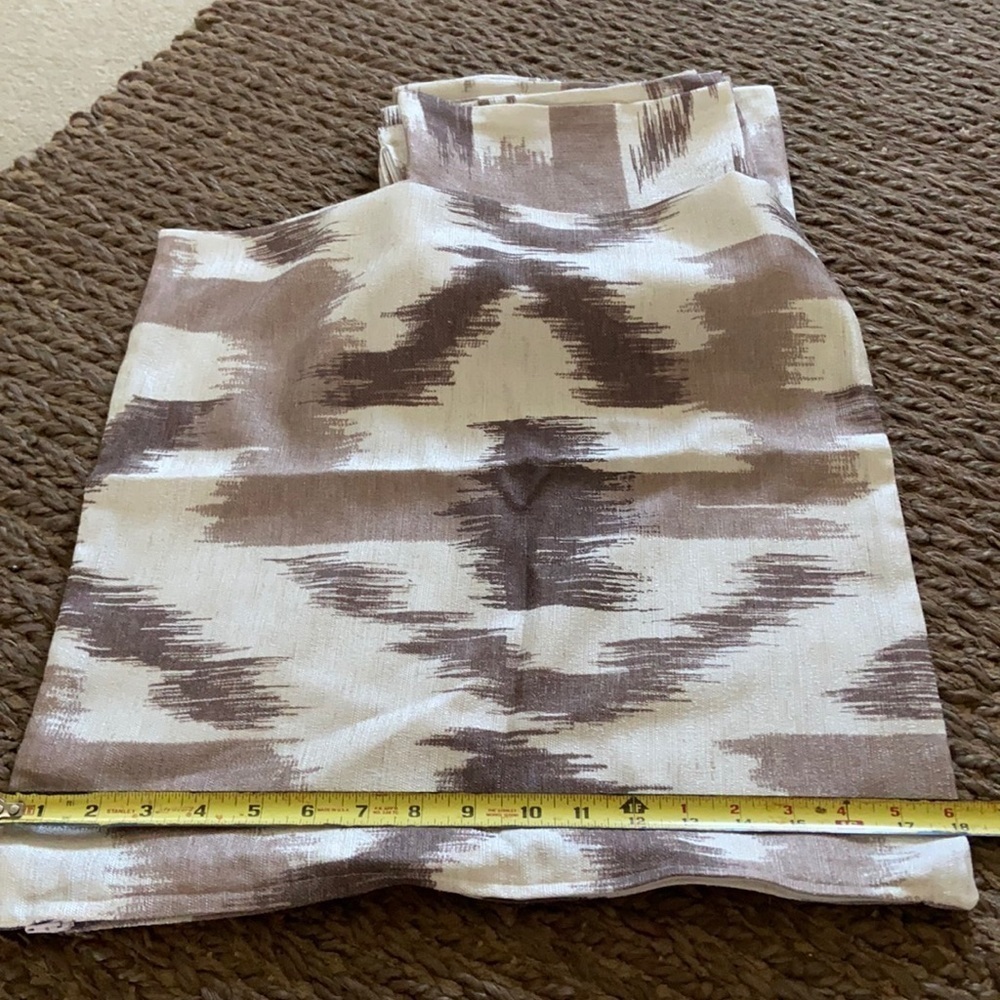 Set of 4 pillow covers Ikat size 18x18